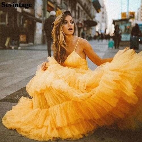 Sevintage Yellow Tiered Tulle Long Prom Dresses Straps Backless Evening Gowns 2021 Princess Plus Size Women Party Dress
