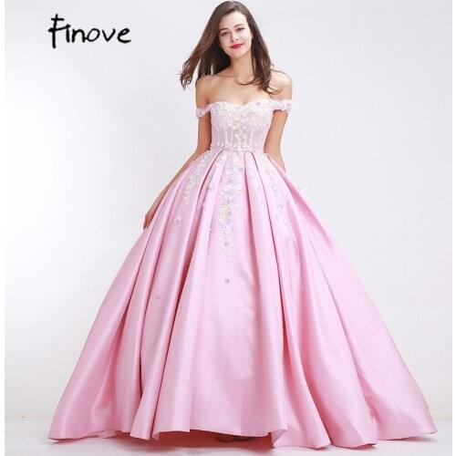 Finove Flowers Appliques Prom Dresses New Arrival 2020 Autumn Elegant ball Gowns Floor-Length Sexy Off Shoulder Long Dresses