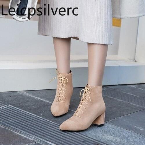 Womens Boots Autumn And Winter The New fashion Pointed zipper Thick heel mid heel Short tube Womens shoes plus size 34-43