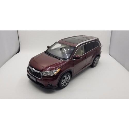 1:18 Diecast Model for Toyota Highlander 2015 Red SUV Alloy Toy Car Miniature Collection Gifts