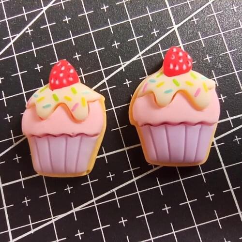 1pcs/lot resin flat back Simulation strawberry cake 26mm Cabochons Scrapbooking Hair Bow Center DIY Christmas decration