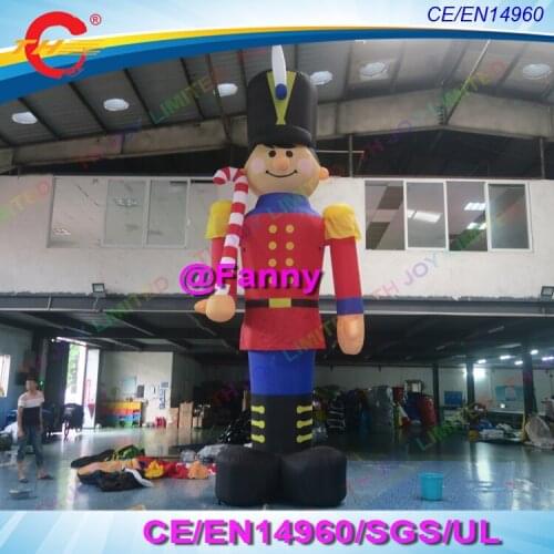 Giant Outdoor Christmas Nutcracker Decoration Soldier ,6m High Giant Inflatable Soldier Knight Nutcracker