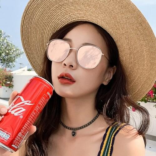 New Retro Small Round Frame Sunglasses Personality Pink Metal Glasses Net Red Summer Shading Street Photography Sunglasses