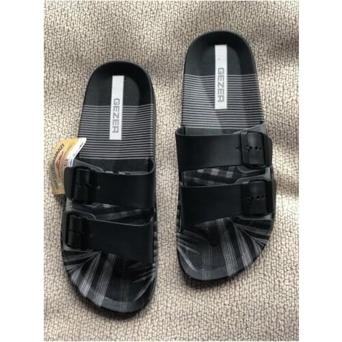 Male Slippers Slip-Resistant Outsole Home Inside Balcony Bathroom Garden Pool Beach Male Slippers Quality Luxury Comfortable Male Man Gift Slippers