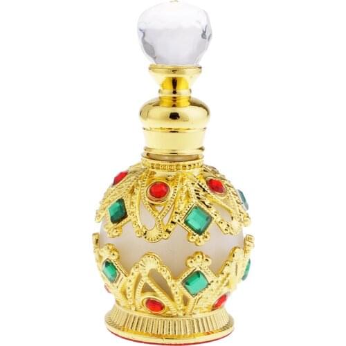 Luxury Vintage Carved Empty Refillable Crystal Top Perfume Bottle Retro Metal Glass Essential Oil Bottles Home Decorative