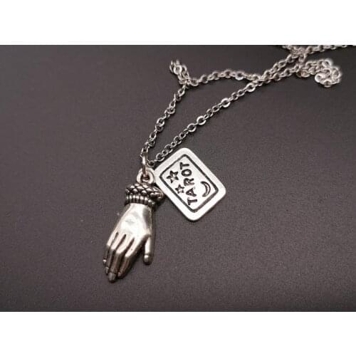Witch Tarot Card Hand Symbol Pendant Necklace Pagan Psychic Fortune Teller Divination