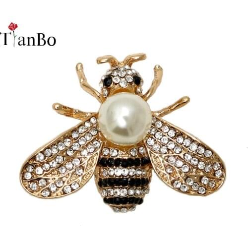 2018 New Arrival Clear Crystal Rhinestone Small Black Enamel and Gold Bee Brooch for Women Clothes Accessories