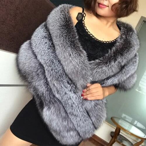 BFFUR Real Fur Fox Coat For Women Fashion Whole Skin Thick Warm Shawl Natural Fur Vest Capped Woman Winter Real Fox Fur Poncho
