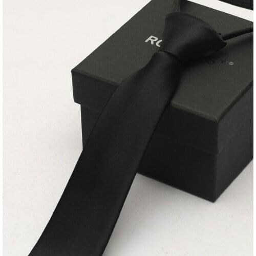 2020 Brand New Mens High Quality Solid Color Romantic Wedding Suit Zipper Neck Tie 5cm Slim Tie for Men Pack with Gift Box
