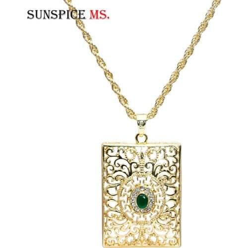 Sunspice Ms. Pendant Chains