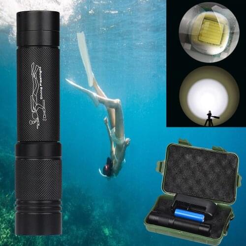 Portable Flashlight 100m Waterproof Xmlt6 Led Diving Torch Flashlight 18650+ Charger Outdoor Professional Swimming Diving Light