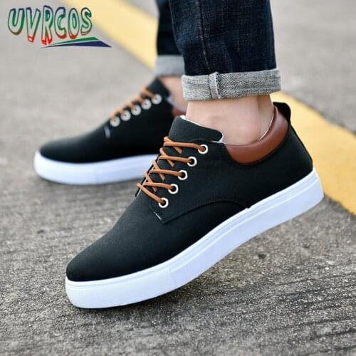 Big Size Male Sneakers Low Top Lace Up Shoes Men Original Casual Platforms Fashion Man Canvas Shoes Comfort Luxury Shoe New A31