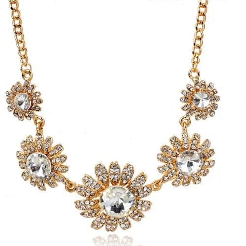 MELIHE 2019 Crystal Rhinestone Flower Necklaces Gold Chain Gold Long Chain Statament For Women Jewelry Sne150832