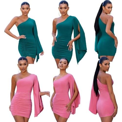 Dress 2021 Ladies New Summer Fashion Sexy Solid Color Folds Irregular Oblique Shoulder Temperament Commuter Fairy Skirt