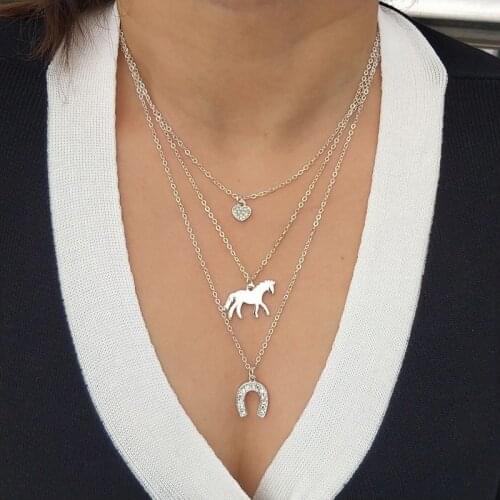 Hzew 3 Layers horse necklace heart horse Horseshoe pendant necklaces