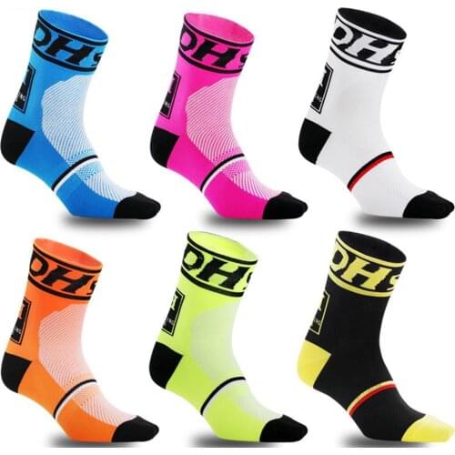 Professional Sports Socks Men Women Breathable Road Bicycle Socks Outdoor Sports Racing Cycling Sock