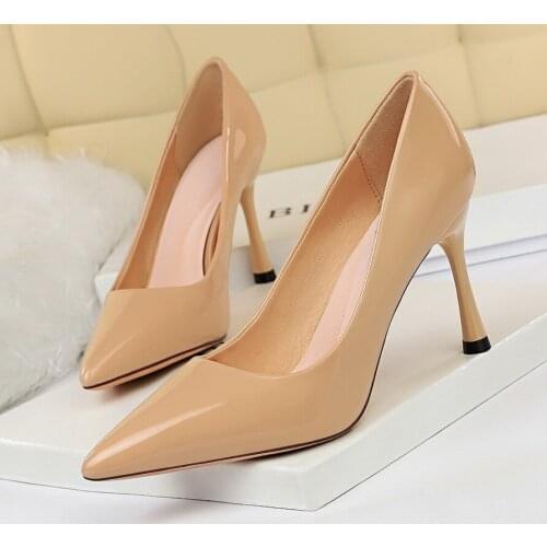 2019 New Patent Leather Glossy Shallow High Heel Single Shoes Pointed Fine Heel Womens Shoes Ladies Shoes Wedding Shoes
