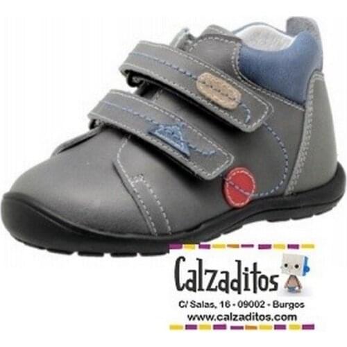 Boys boots in gray leather with two fleece