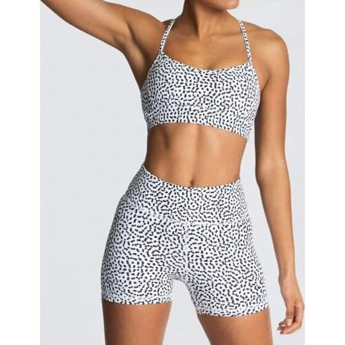 Seamless Yoga Set High Waist Shorts+Running Bra Sports Suit Gym Fitness Sportswear Tracksuit Workout Clothes for Women Clothing