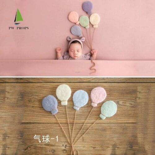 5 color wool felt balloons props for newborn shooting, mini wool felt balloons are photo props for baby boys and baby girls