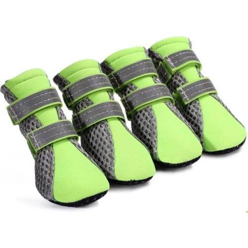 4 pieces/set of waterproof pet dog shoes non-slip pet boots paw protector reflective medium and large dog puppy cat socks