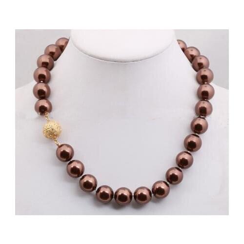 New Arrival Favorite Pearl Necklace 14mm Chocolate Color Sea Shell Pearl Necklace Rhinestone Manger Clasp Charming Lady Gift