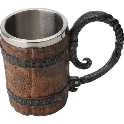 Wood Style Beer Mug 550ml Christmas Gift Simulation Wooden Barrel Beer Cup Double Wall Drinking Mug Metal Insulated Drinking