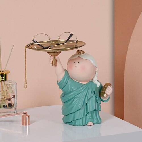Creative Girl Fat Storage Sculpture Resin Craft Metal Statue Nordic Garden Wedding Decoration Home Room To Be Table Accessories