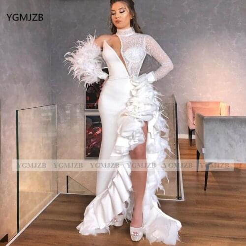 Sexy White Arabic Women Evening Dress Long Sleeves 2020 Beading Feather Ruffles High Slit Formal Dress Evening Gown Abendkleider