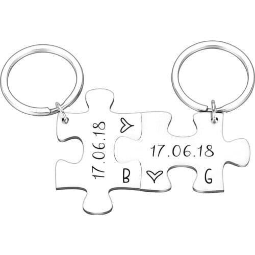 2PCS Couple Keychain Gifts for Husband Wife Boyfriend Girlfriend Valentines Customized Date and Two Initials Keychains for Him