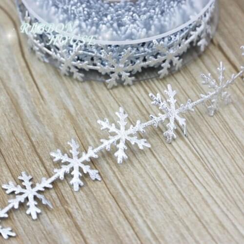 10 meters/lot) 25mm Leather-like gold and Silver Snowflake ribbon lace Christmas decoration ultrasonic embossed ribbon