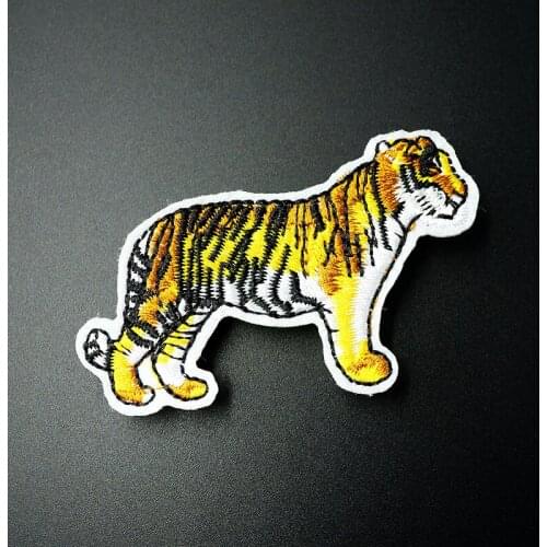 Tiger Size:4.8x6.5cm Iron On Patches Sewing Embroidered Applique for Jacket Clothes Stickers Badge DIY Apparel Accessories