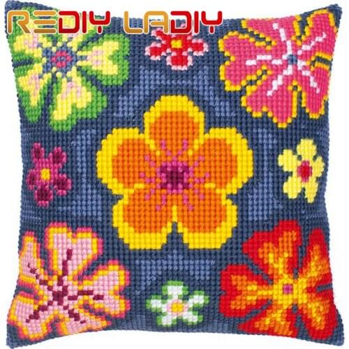 Cross Stitch Cushion Sunflower on Blue Make Your Own Pillow Chunky Cross Stitch Kits Pre-Printed Canvas Acrylic Yarn Pillow Case