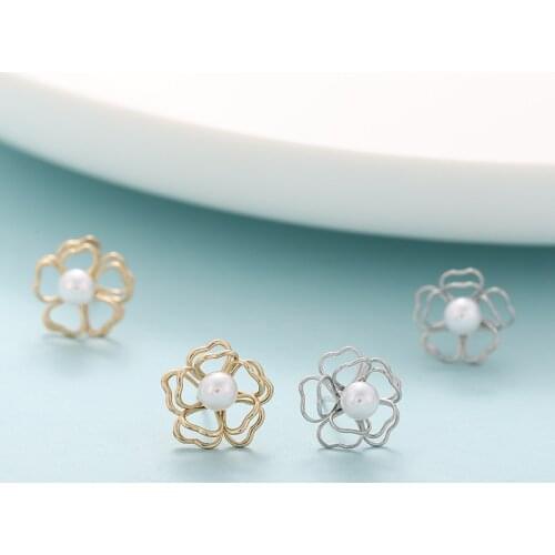 Sweet Hollow Double Layered Flower Earrings Gold Color Metal Simulated-Pearl Floral Stud Earrings for Women Jewelry Elegant Gift