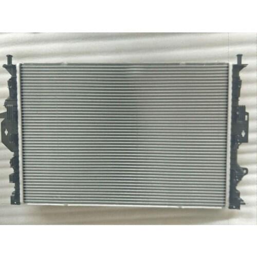 LR006715 FOR adiator for Freelander 2 2006 Range Rover Evoque 2012-auto engine cooling spare parts