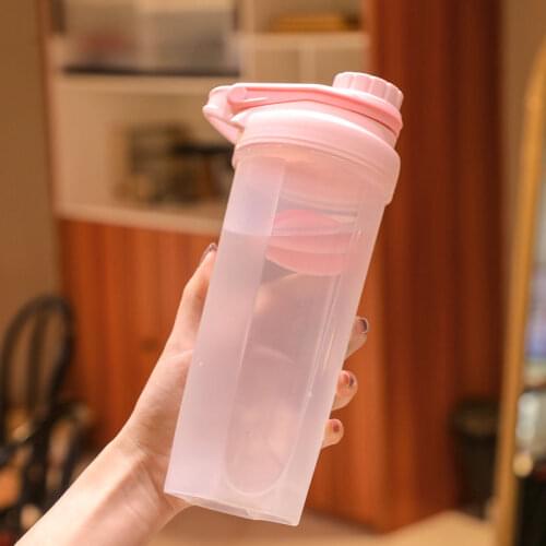 700ml Protable Shaker Bottle Whey Protein Powder Gym Sports Bottle with Stirring Ball Leak Proof Lid Travel Outdoor Water Bottle