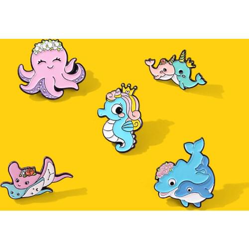 Japanese Brooch Enamel Kawaii Characters Girl Collar Pin Metal Broches for Women Badge Pines Metalicos Brosche Accessories