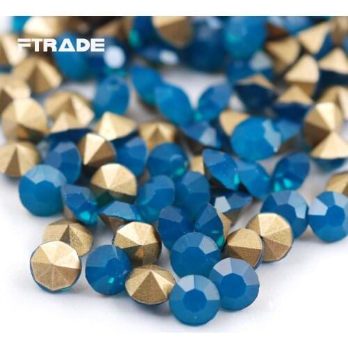 Free shipping Blue Opal Pointed Back Glass Crystal Nail Art Rhinestones Round Glass Strass Chaton Stone Jewelry Accessory