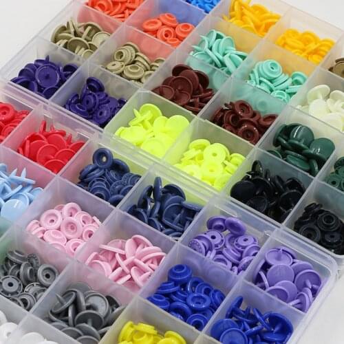10 / 12 / 14MM Round Color Four In One Plastic Button Baby Clothing Hidden Button Clothing Clip Quilt Cover Sheet Accessories