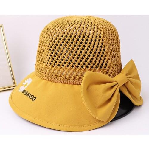 New Bucket Hats Small Daisy Embroidered Fisherman Hat Ladies Summer Hollow Knit Stitching Sun-proof Basin Hat
