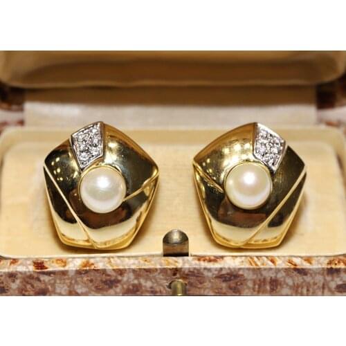 Old Original Vintage 18k Gold Natural Diamond And Pearl Decorated Pretty Strong Earring