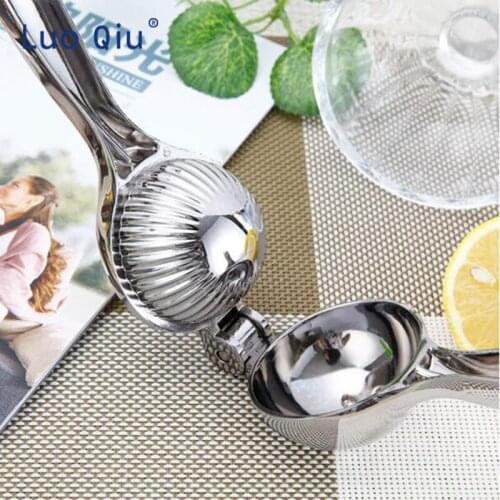 Stainless steel hand-operated multi-purpose fruit juicer juice squeezer lemon squeezing orange juice kitchen tool