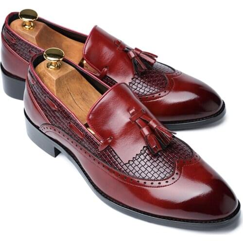 Hot9 Newest Men Tassel Loafers Italian Dress Shoes Casual Loafer for Men Slip-on Wedding Party Shoes Male Designer Leather Shoes