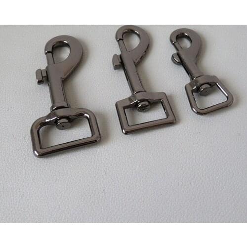 50Pcs Wholesale 15mm 20mm 25mm Straps Metal Carabiners Clasps Buckle Clip Snap Hook For Paracord Dog Rope Pet Leash Accessory