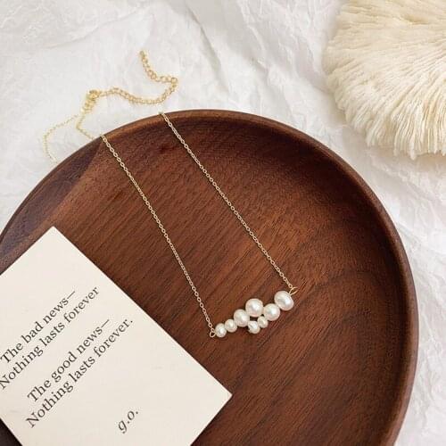 Origin Summer Minimalist Freshwater Pearl Pendant Necklace for Women Girls Cross Beaded Gold Metallic Chain Necklace Jewelry