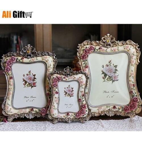 Hot Selling Newest 5 Inch Double Hole 3.5 Inch 3 Hole 6 Inch 7 Inch 10 Inch Painted Rose Resin Photo Frame Antique Pictures Show