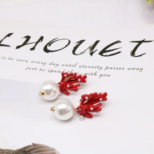 Red Enamel Pearl Charm Sweet Clip Earring
