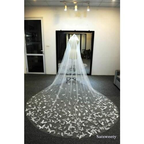 Customized Soft Tulle Chapel Bridal Veils with Blusher White/Ivory Veil for Bridal 3D Butterfly Wedding Veil with Crystals
