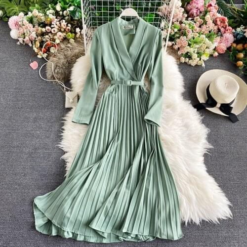 Elegant Pleated Dresses Women Long Sleeve Party Solid Green Midi Dress High Waist Spring 2021 Luxury Boho Runway Vintage A-Line