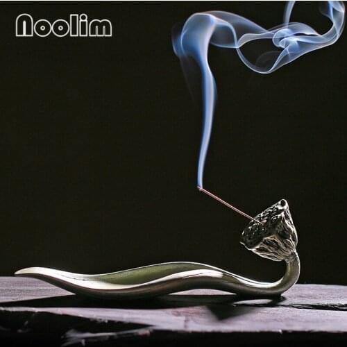 Resin Antique Chinese Style Incense Burner Creative Incense Stick Holder Buddhist Temple Supplies Lotus Aroma Furnace Home Decor